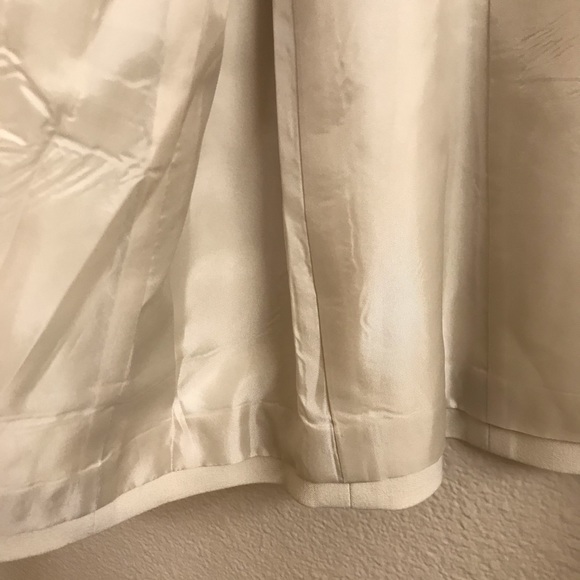 Caslon Off White Cream Ecru Long Lined 3 Button Front Blazer With Patch Pockets - Picture 8 of 16